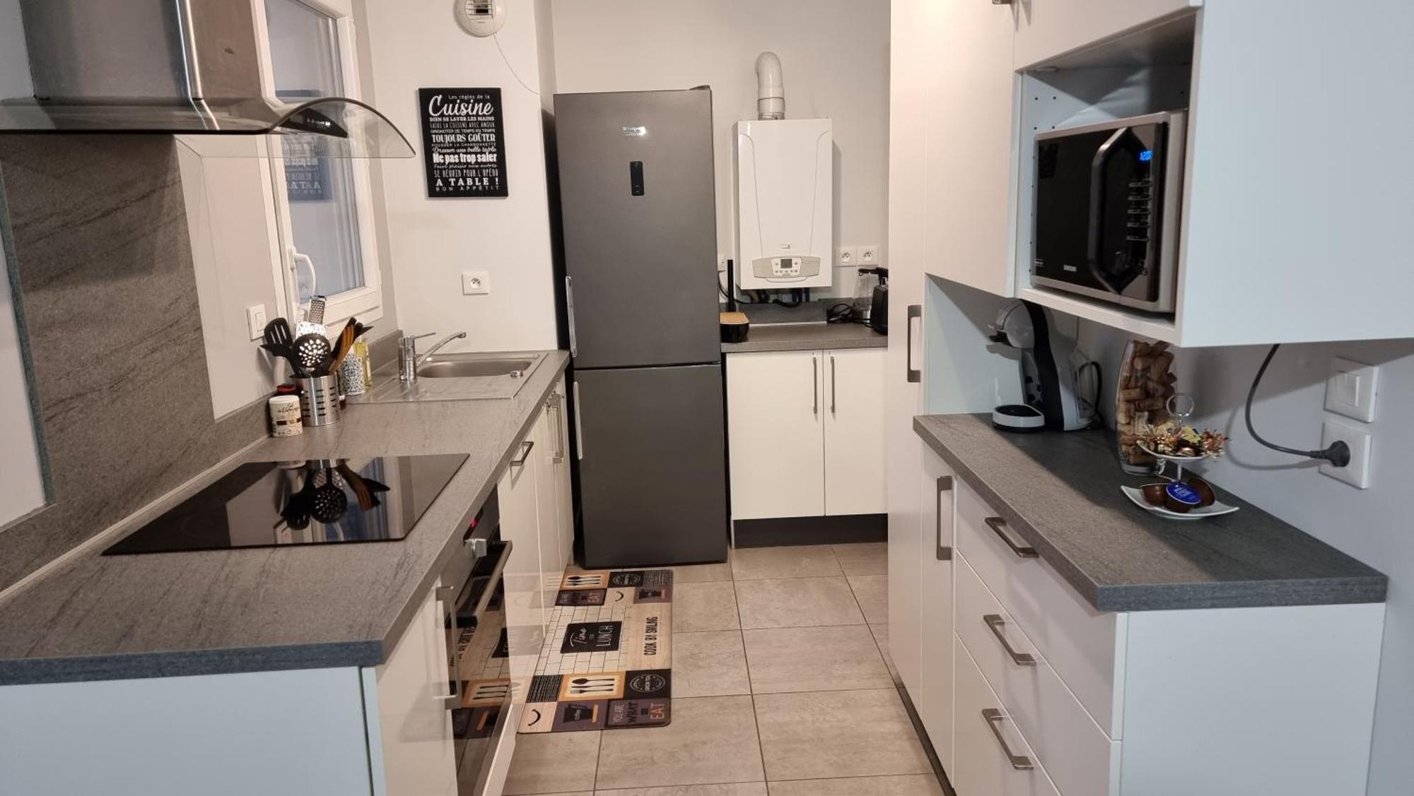 Appartement De Standing Au Centre De Шасьє Екстер'єр фото